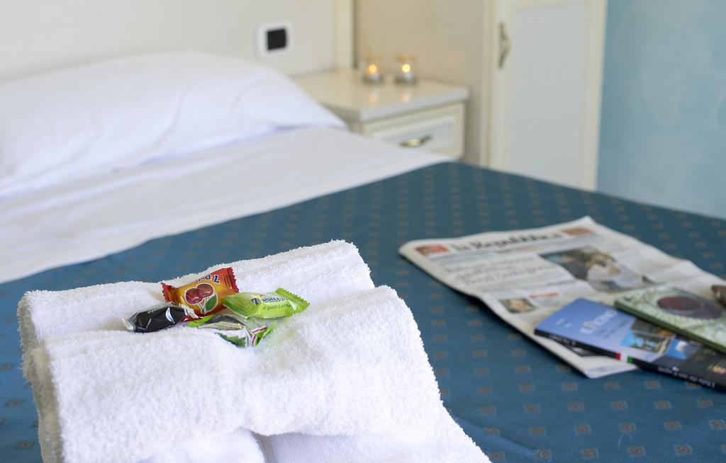 Hotel Capital クプラ・マリッティマ 部屋 写真